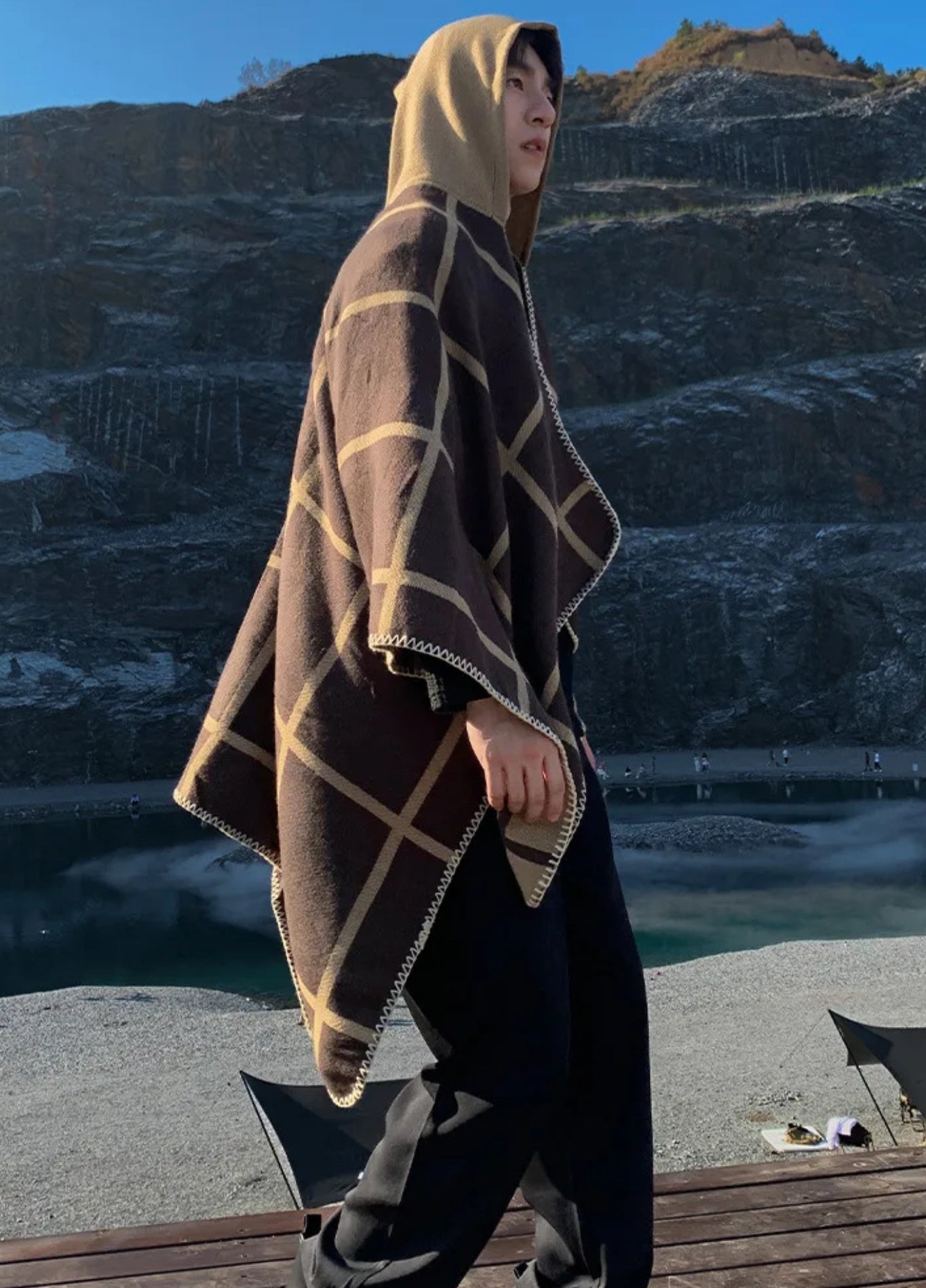 Men's hooded poncho cape | Ardén