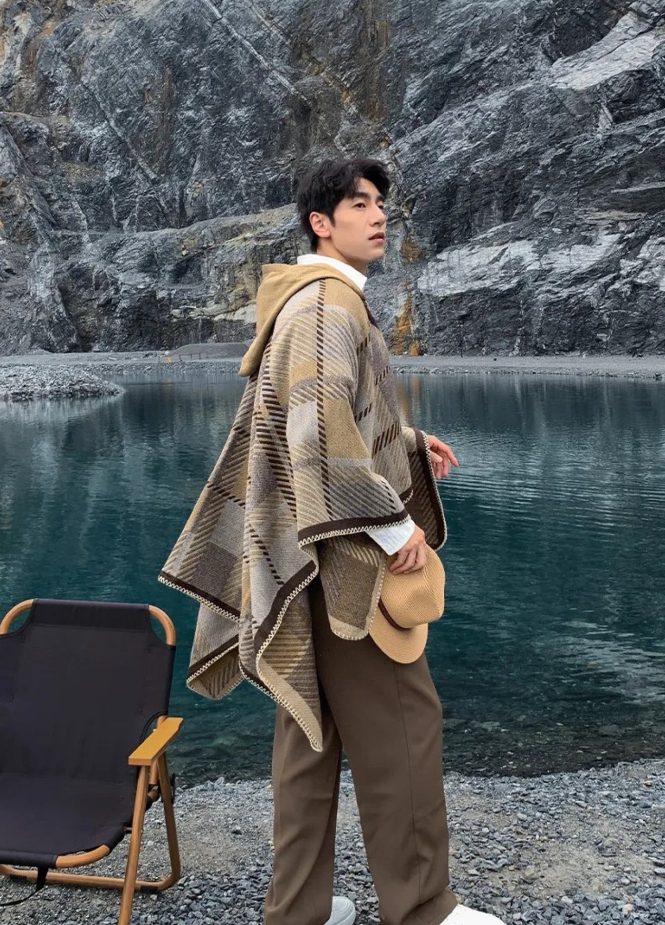 Hooded Cashmere Poncho for Men | Brenlor 