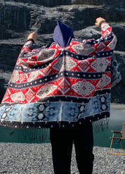 Andean-inspired men's poncho | Korr 