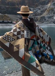 Patterned Hooded Poncho for Men | Sölvik