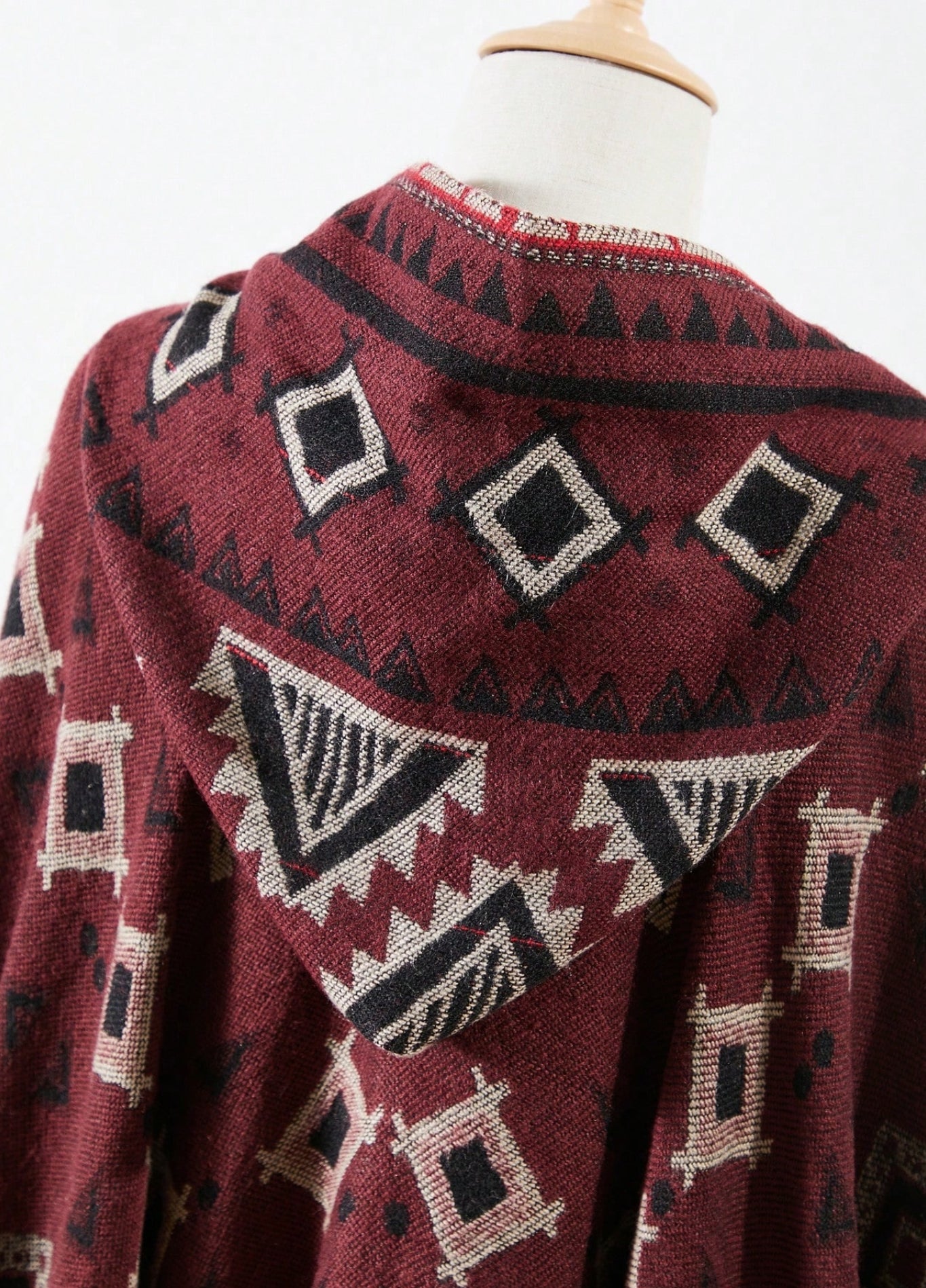 Red Tribal Hooded Poncho for Men & Women | Éliora