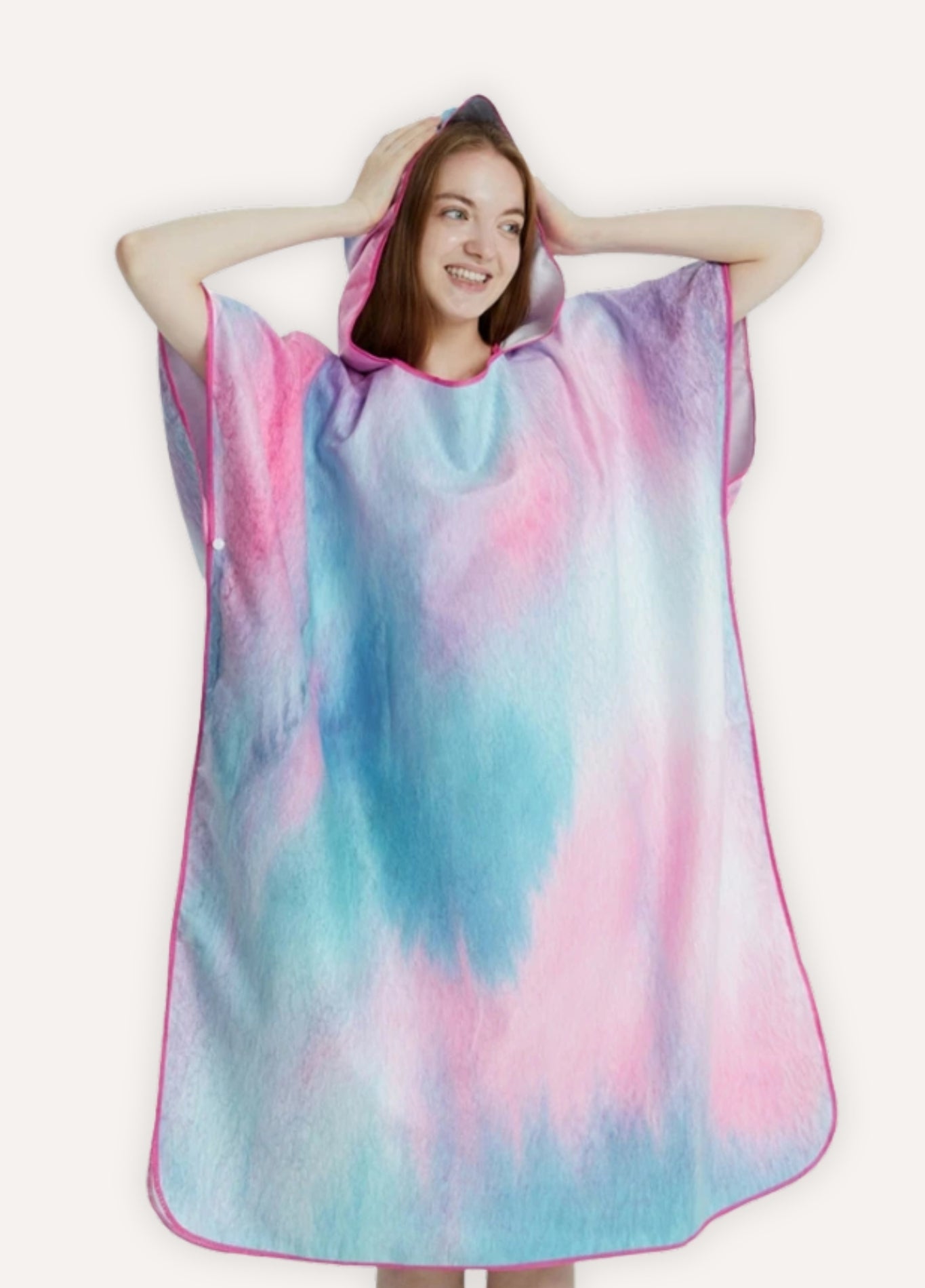 Microfibre towel poncho with hood | Cloudia