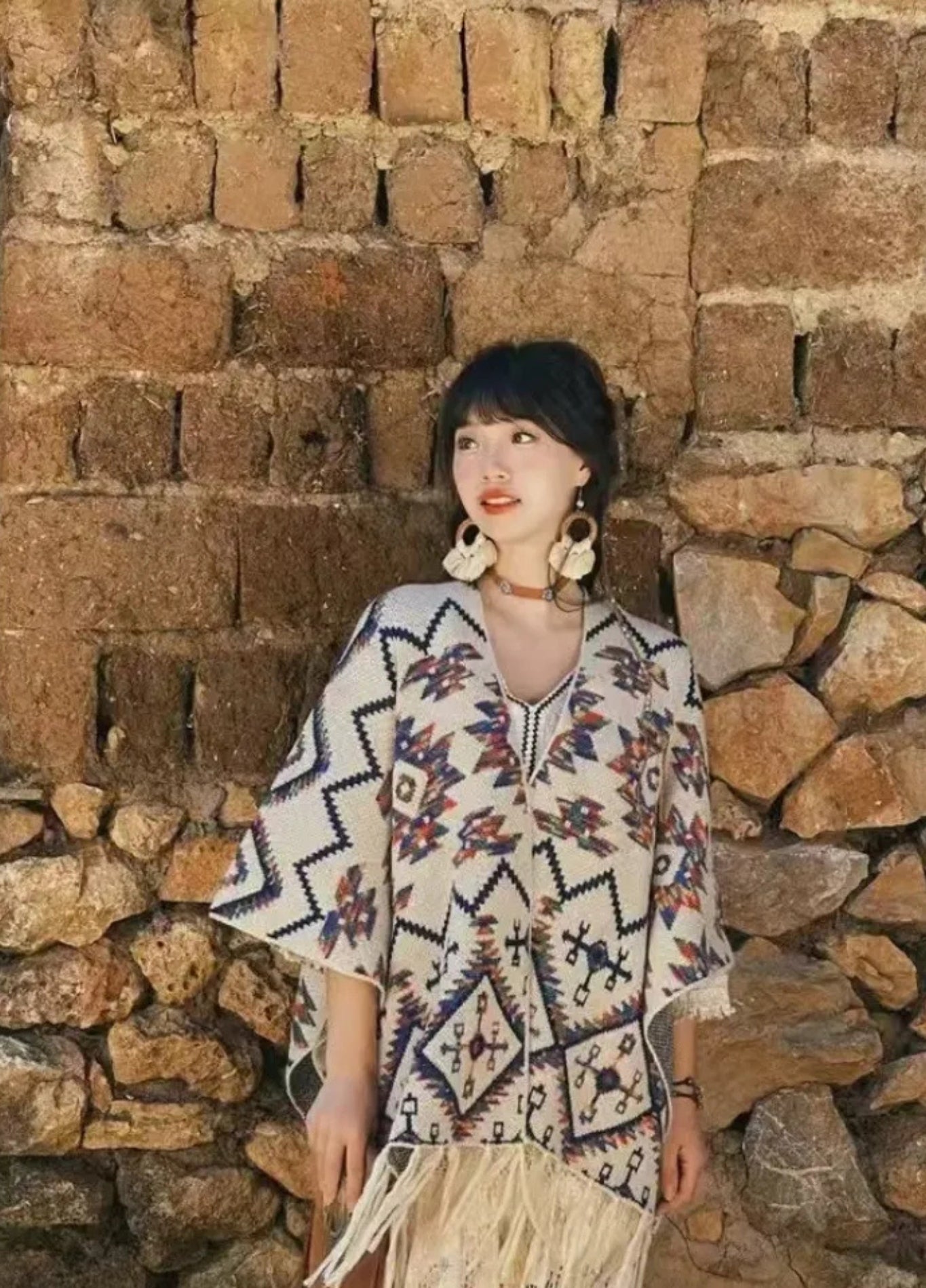 Knit Poncho with Tribal Pattern | Isalda