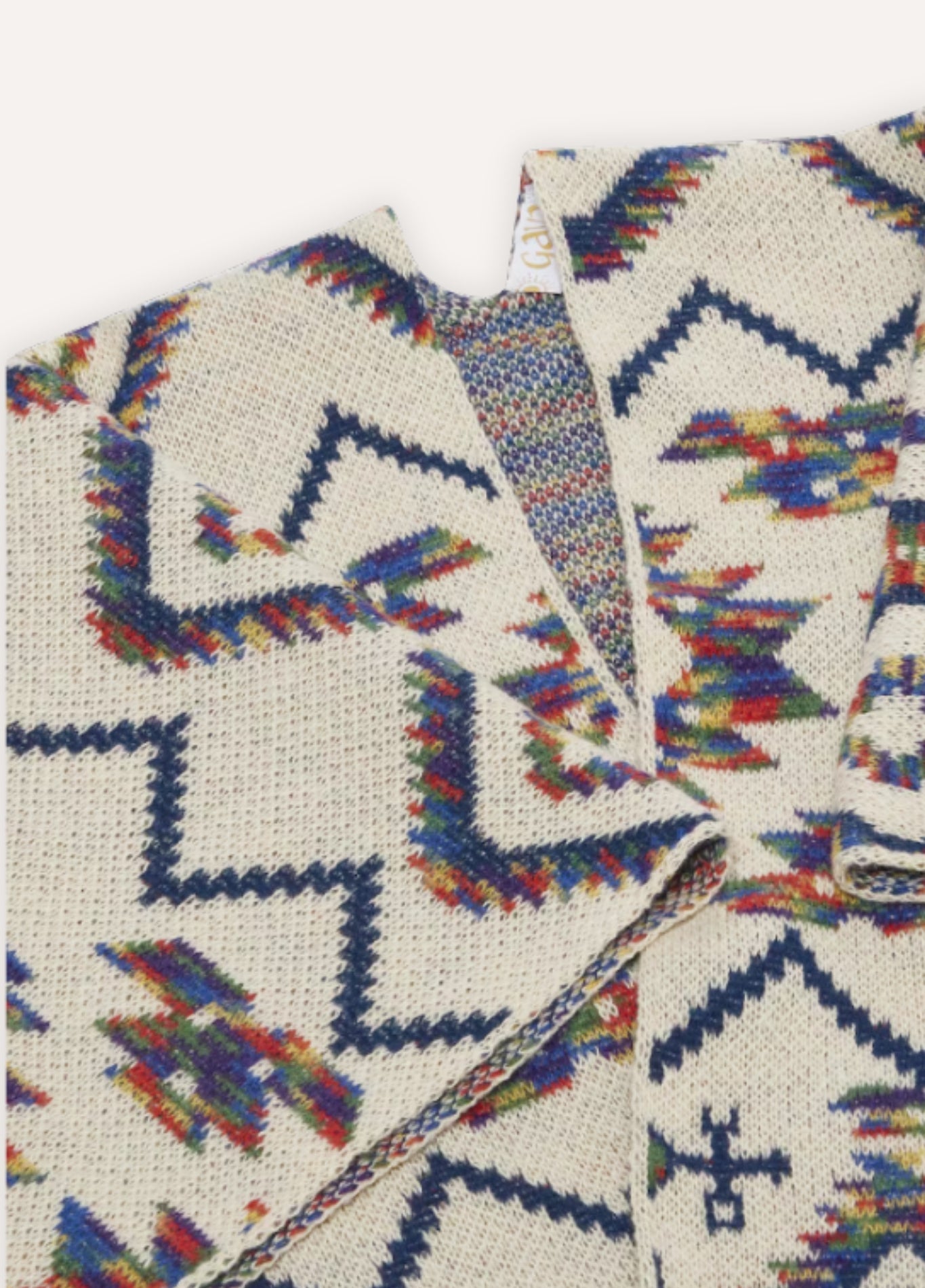 Knit Poncho with Tribal Pattern | Isalda