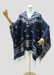 Ladies poncho with geometric jacquard | Aya