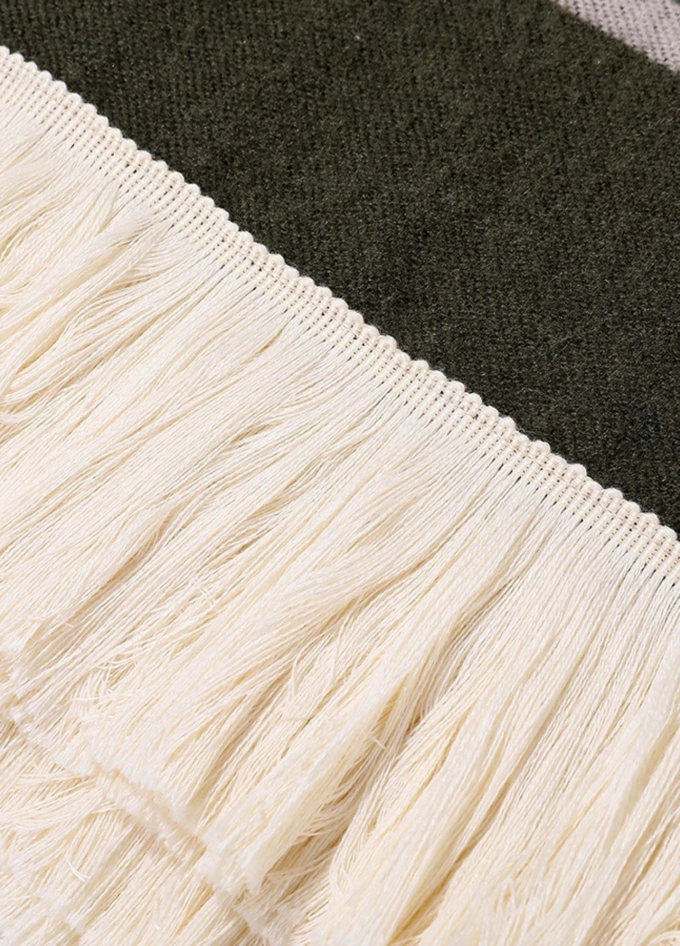 Poncho for women with modern geometric style