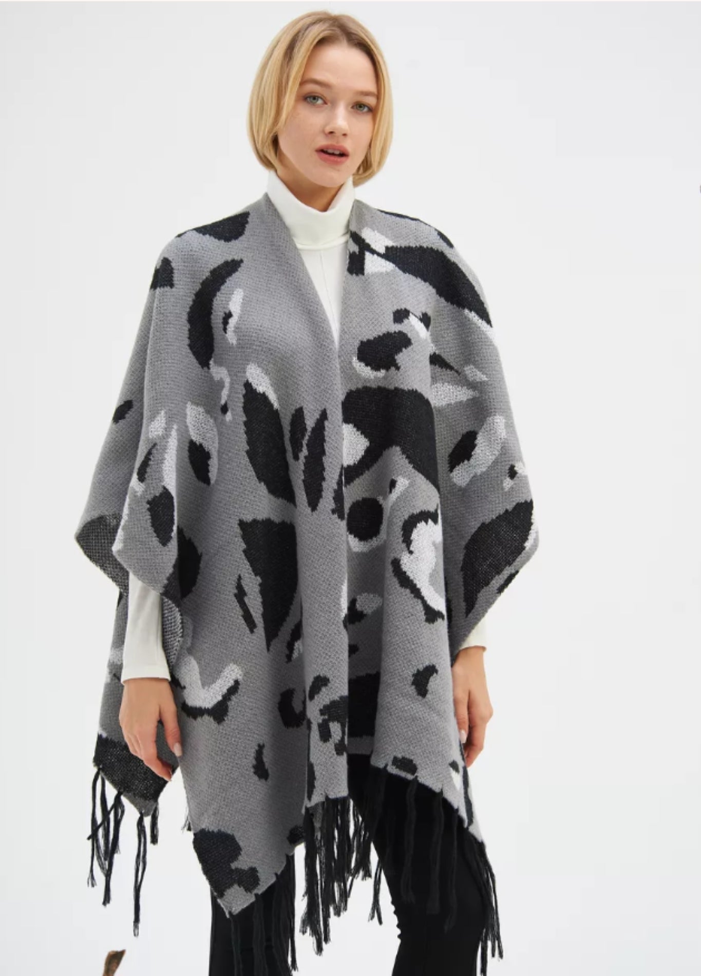 Women's animal print poncho | Wyldéa