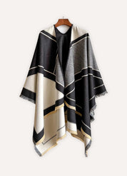 Ladies geometric poncho in cashmere-like fabric | Céléstia