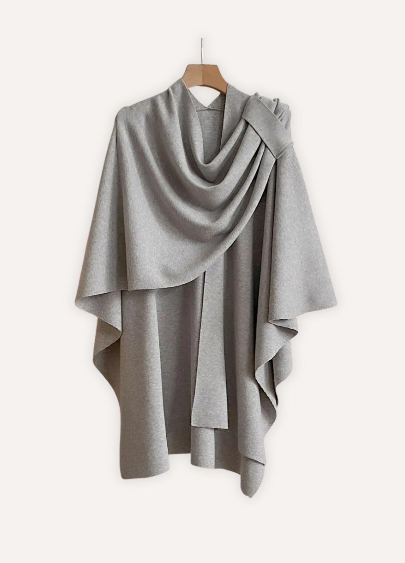 Knit poncho wrap for comfort | Élyne
